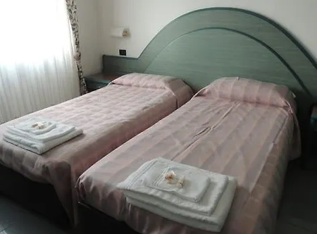 Ristorante Il Delfino Hotel Novara