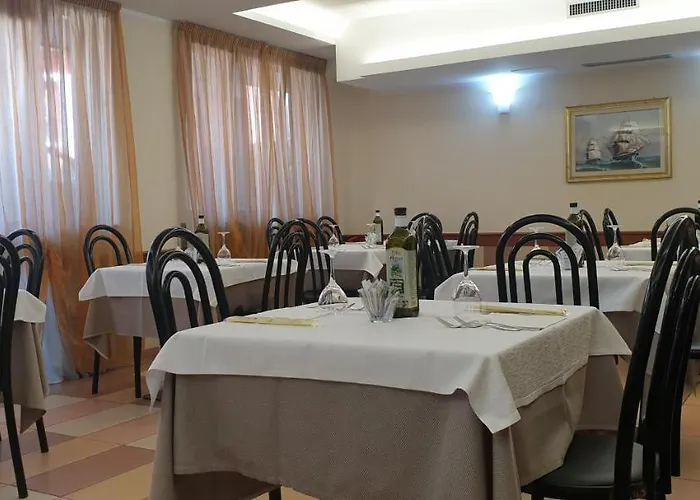 Ristorante Il Delfino Hotel Novara